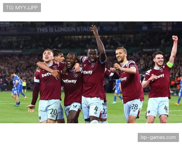 奥斯曼·贝特闪耀英超赛场，助球队斩获关键胜利状态回暖